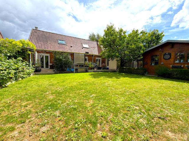 Vente Maison 7 pièces 166 m2 Annoeullin