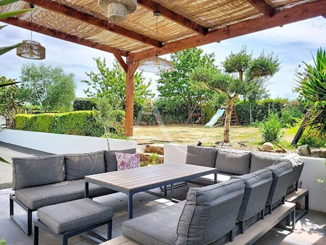 Vente Maison 7 pièces 166 m2 Saint Laurent de la Plaine