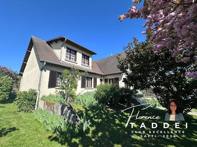 Vente Maison 7 pièces 166 m2 Forges les Bains