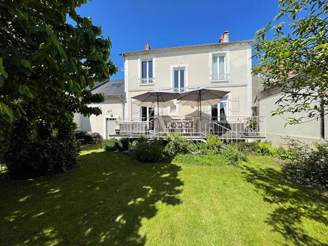 Vente Maison 7 pièces 166 m2 Grisy Suisnes