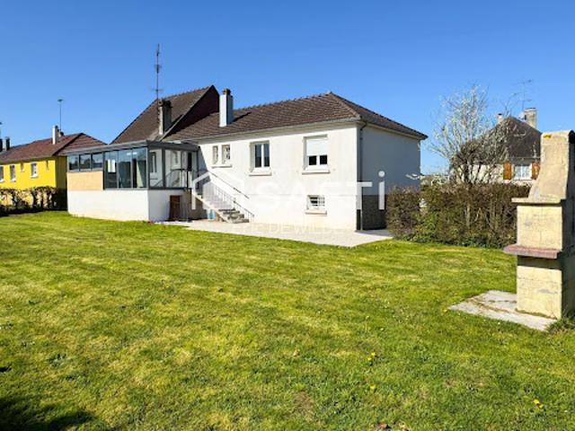 Vente Maison 7 pièces 166 m2 Les Chéris