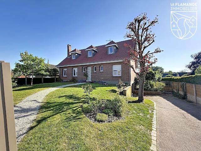 Vente Maison 7 pièces 166 m2 Steenvoorde