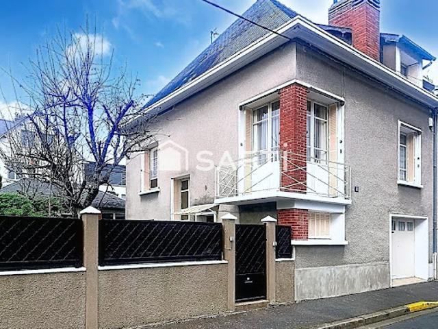 Vente Maison 7 pièces 166 m2 Saint Pierre des Corps