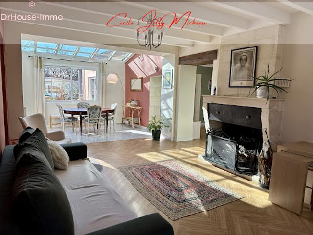 Vente Maison 7 pièces 166 m2 Saint Seurin de Cursac