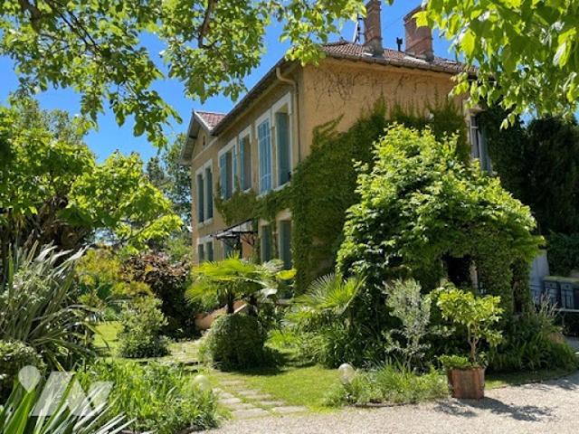 Vente Maison 7 pièces 167 m2 Aix en Provence