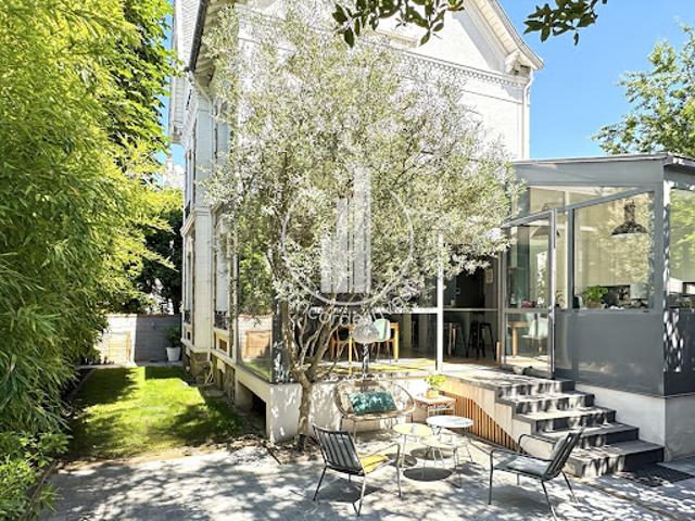 Vente Maison 7 pièces 167 m2 Bois Colombes