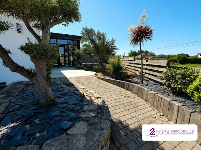 Vente Maison 7 pièces 167 m2 Guissény