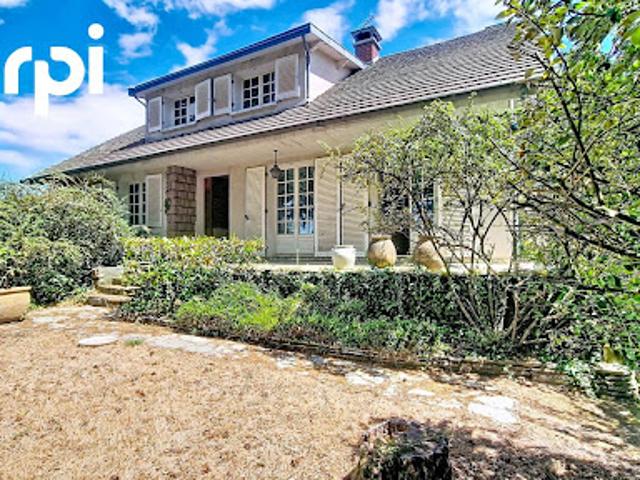 Vente Maison 7 pièces 167 m2 Lezoux