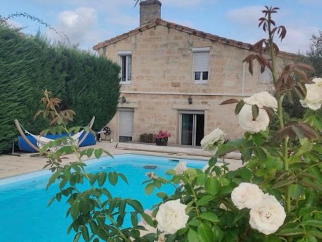 Vente Maison 7 pièces 168 m2 Ambares et lagrave