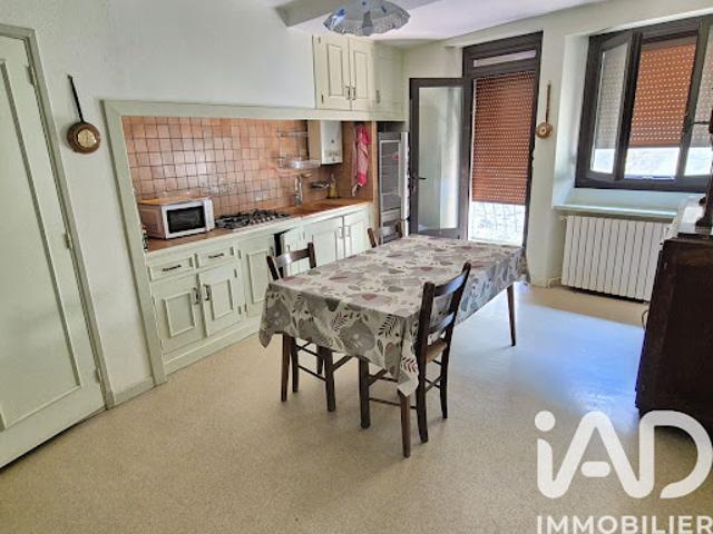 Vente Maison 7 pièces 168 m2 Boissezon