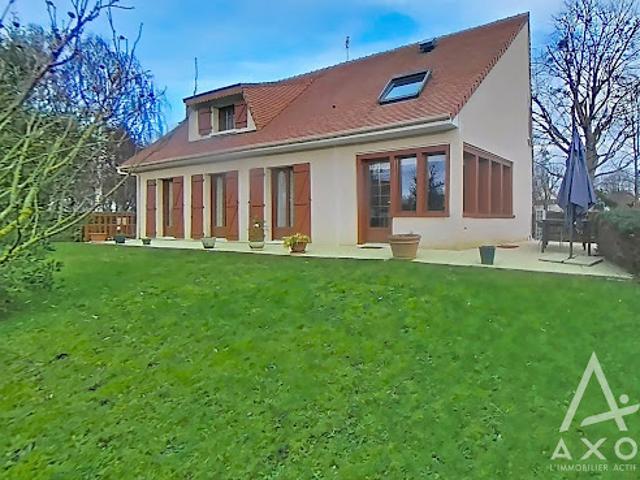 Vente Maison 7 pièces 168 m2 Cambes en Plaine