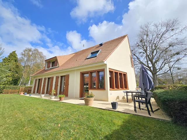 Vente Maison 7 pièces 168 m2 Cambes en Plaine