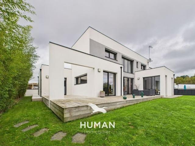 Vente Maison 7 pièces 168 m2 Landévant