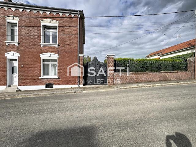 Vente Maison 7 pièces 168 m2 Peronne