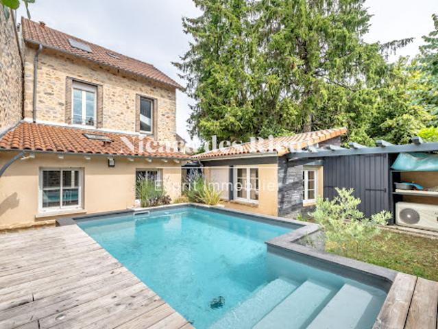 Vente Maison 7 pièces 168.4 m2 Limoges