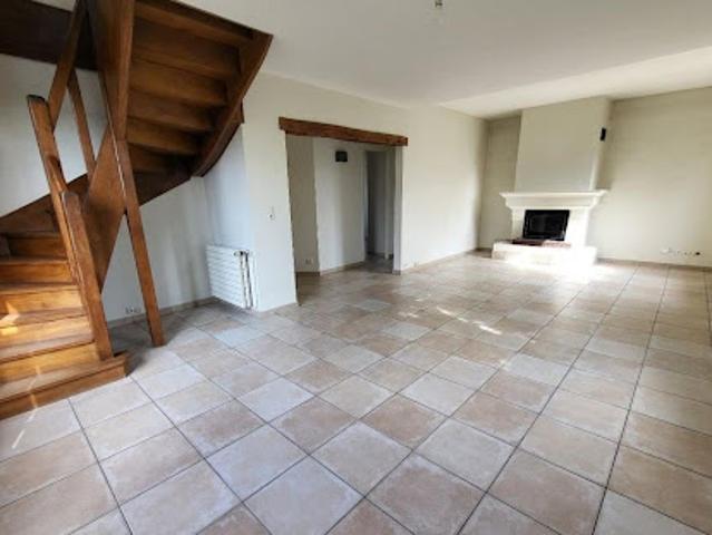 Vente Maison 7 pièces 169 m2 Rosny sur Seine