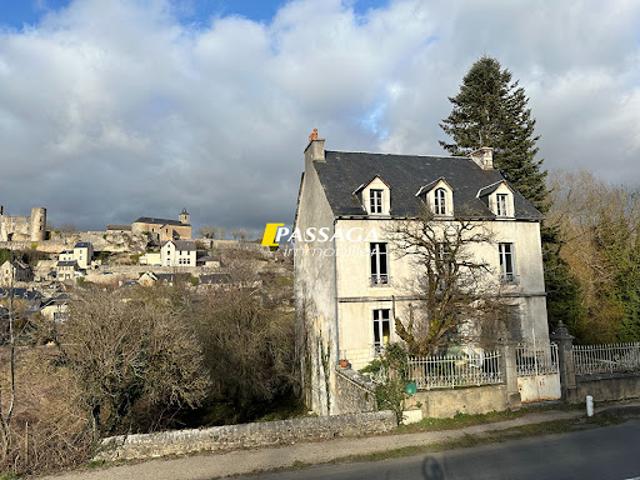 Vente Maison 7 pièces 160 m2 Bertholène
