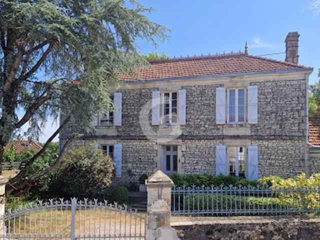 Vente Maison 7 pièces 160 m2 Curzon