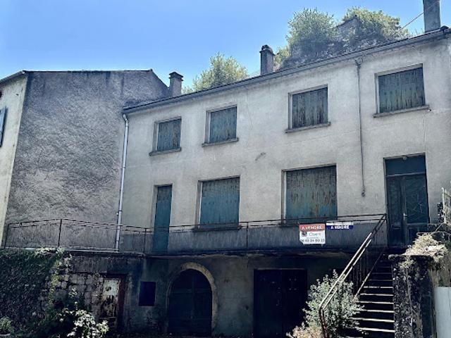 Vente Maison 7 pièces 160 m2 Luzech