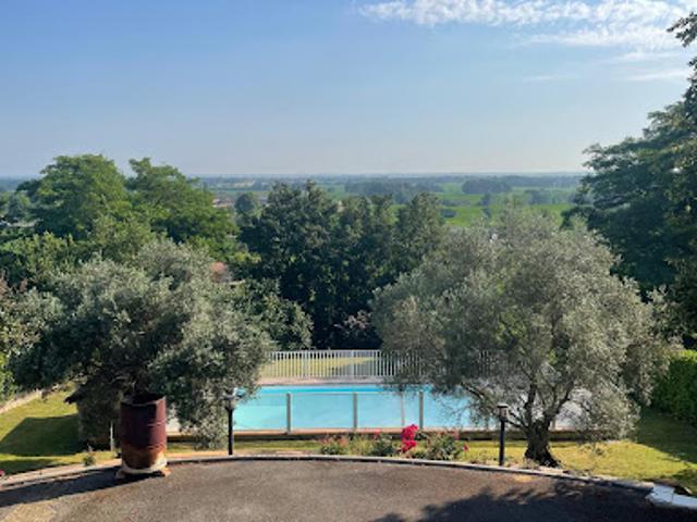 Vente Maison 7 pièces 160 m2 Pouillon