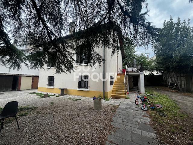 Vente Maison 7 pièces 160 m2 Rosny sous Bois