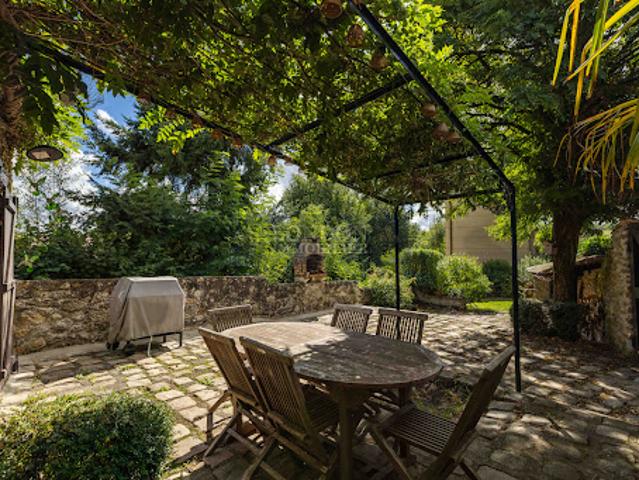 Vente Maison 7 pièces 160 m2 Saint Cyr l'Ecole