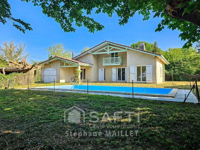 Vente Maison 7 pièces 160 m2 Saint Cricq Villeneuve