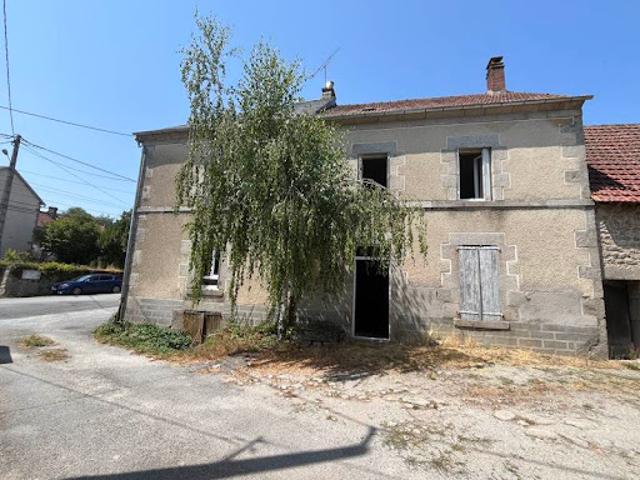 Vente Maison 7 pièces 160 m2 Saint Yrieix les Bois