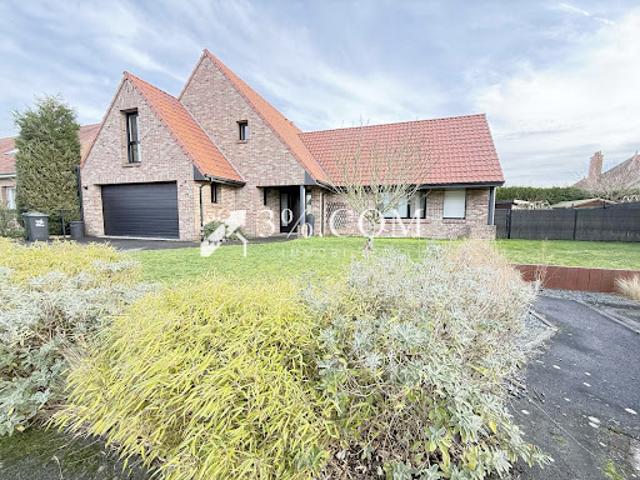 Vente Maison 7 pièces 160 m2 Thumeries