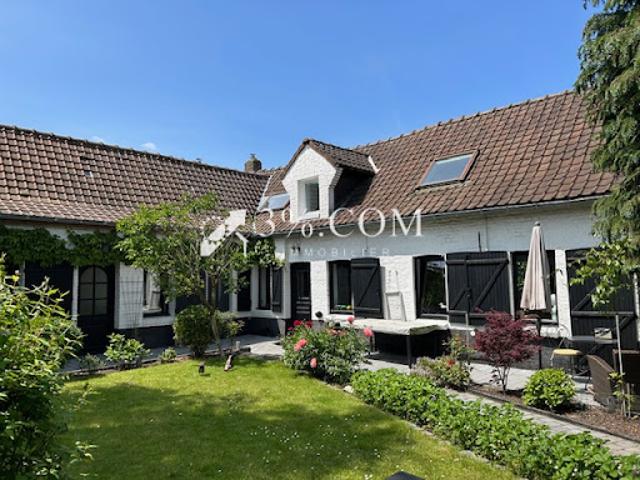 Vente Maison 7 pièces 160 m2 Tourcoing