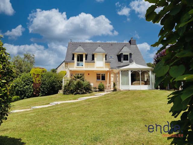 Vente Maison 7 pièces 161 m2 Melrand