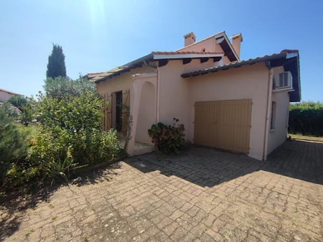 Vente Maison 7 pièces 161 m2 Montauban
