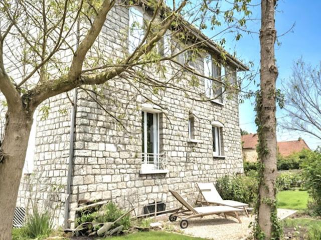 Vente Maison 7 pièces 161 m2 Bagneaux sur Loing