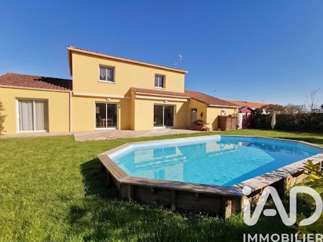 Vente Maison 7 pièces 161 m2 Chauché