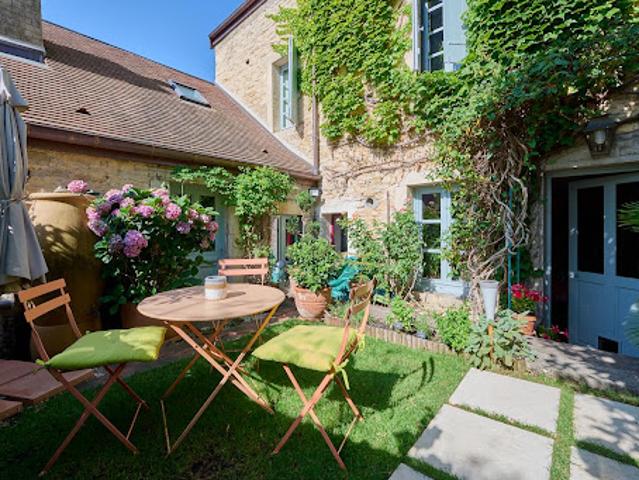 Vente Maison 7 pièces 161 m2 Fontaine lès Dijon