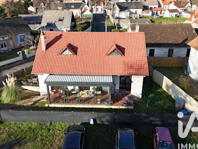 Vente Maison 7 pièces 161 m2 Salbris