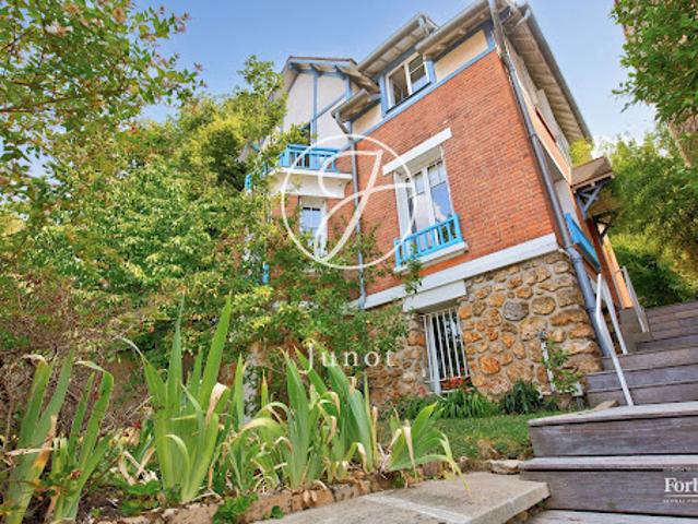 Vente Maison 7 pièces 161.32 m2 Ville d'Avray