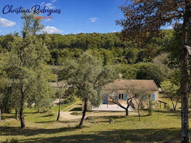 Vente Maison 7 pièces 162 m2 Lorgues