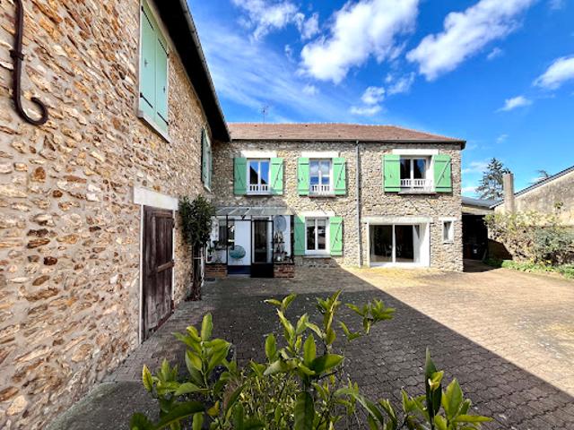 Vente Maison 7 pièces 162 m2 Poissy