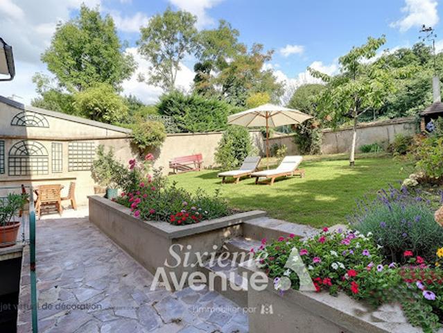 Vente Maison 7 pièces 163 m2 Chaville