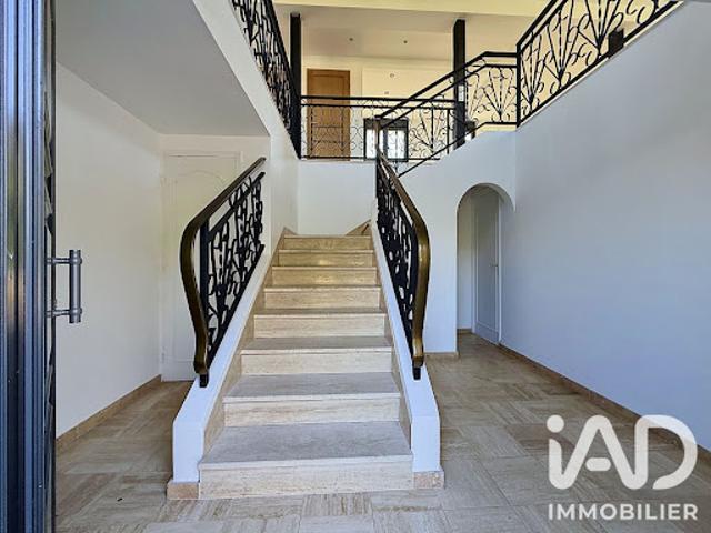 Vente Maison 7 pièces 163 m2 Etiolles