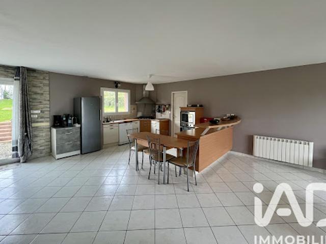Vente Maison 7 pièces 163 m2 Bourg Achard