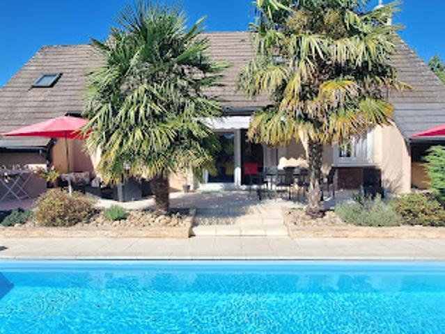Vente Maison 7 pièces 163 m2 Saint Martin du Tertre
