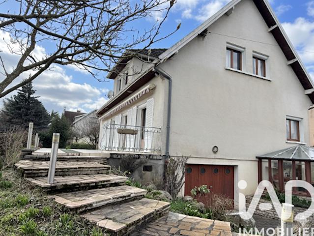 Vente Maison 7 pièces 163 m2 Saint Julien du Sault
