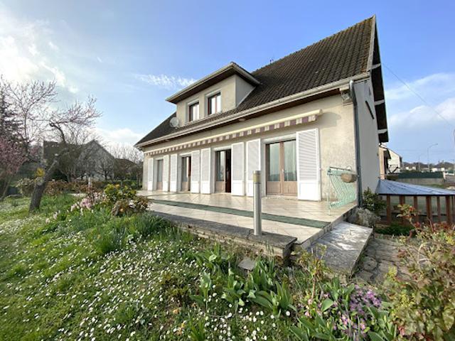 Vente Maison 7 pièces 163 m2 Saint Julien du Sault