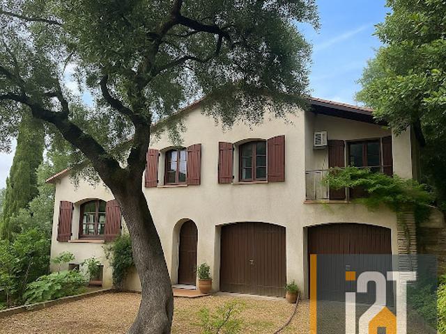 Vente Maison 7 pièces 174 m2 Nimes