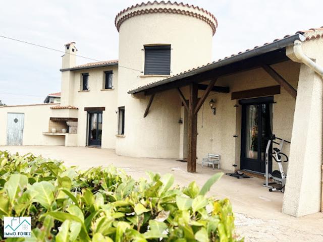 Vente Maison 7 pièces 174.72 m2 Civens