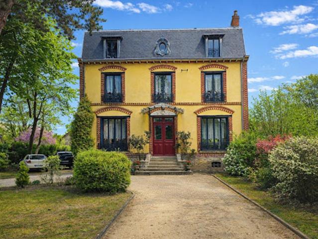 Vente Maison 7 pièces 175 m2 Beauchamp