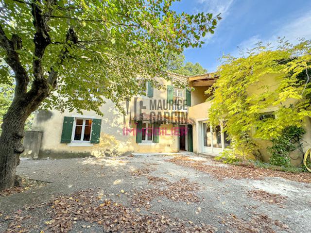 Vente Maison 7 pièces 175 m2 Carpentras