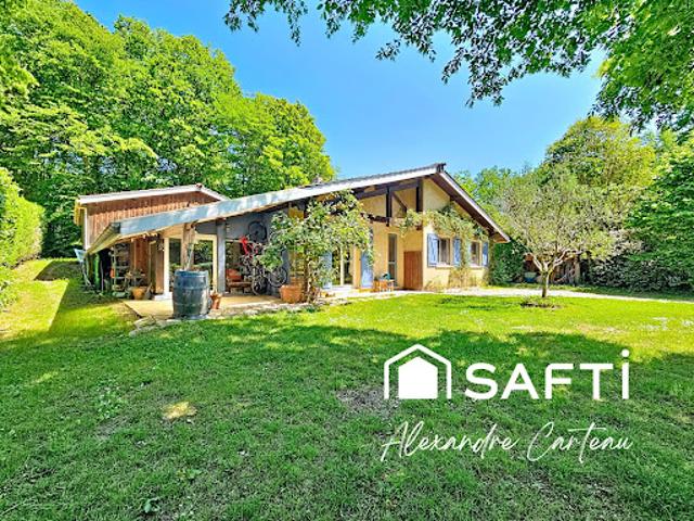 Vente Maison 7 pièces 175 m2 Créon